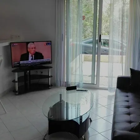 F2 Au Calme Avec Parking Gratuit Apartmán Borgo (Corsica)