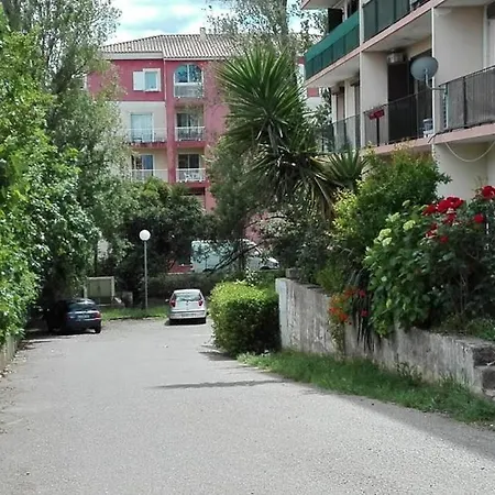 F2 Au Calme Avec Parking Gratuit Apartmán Borgo (Corsica)